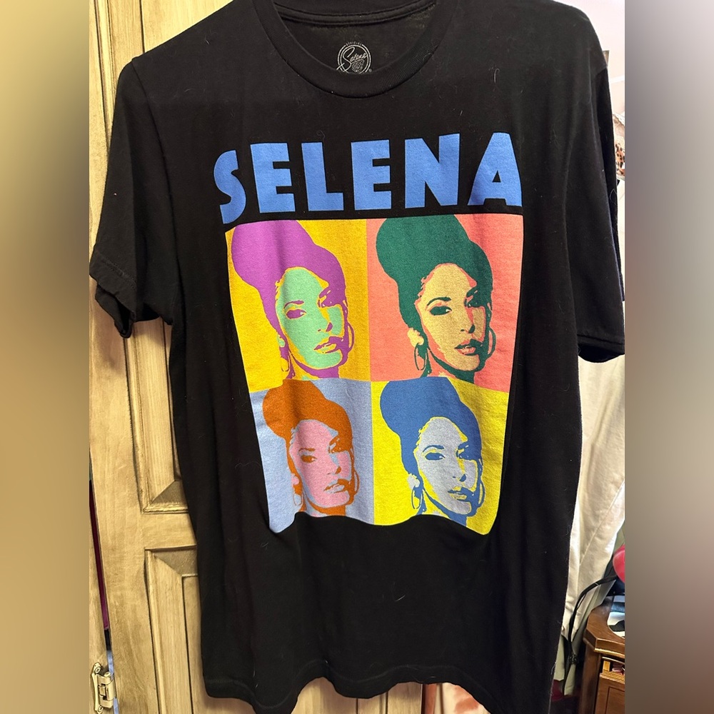 Selena T-Shirt